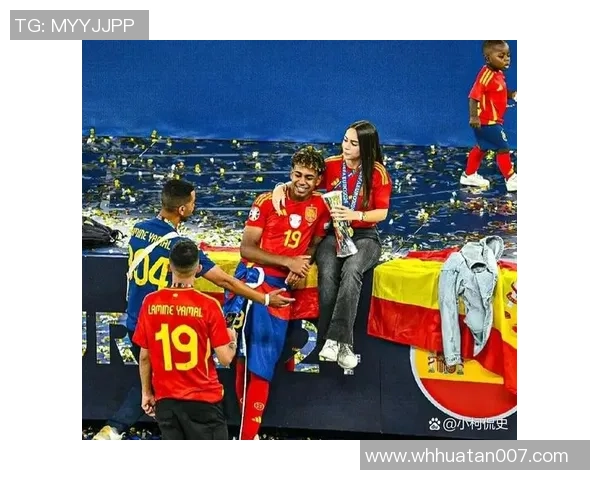 为何球星偏爱穿长袖足球服 揭秘背后的职业习惯与个人选择